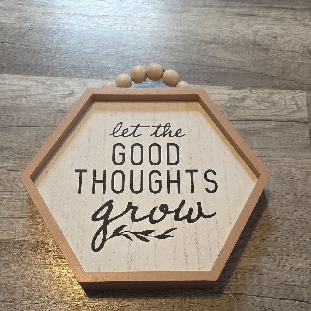 Hexagonal Wall‎ Decor with Inspirational Quote